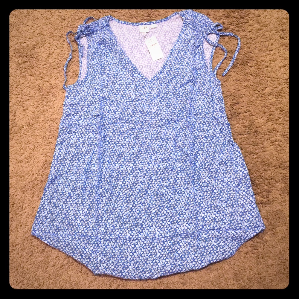 NWT Gap Maternity Sleeveless Blouse XS